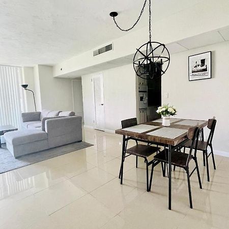 Spacious 1Br On The Beach, The Tides, Hollywood,Fl מראה חיצוני תמונה