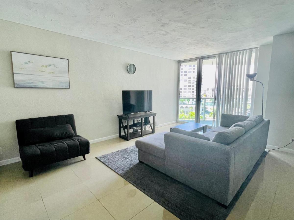 Spacious 1Br On The Beach, The Tides, Hollywood,Fl מראה חיצוני תמונה